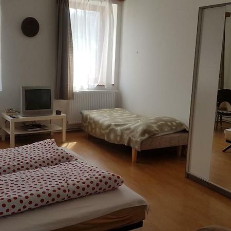 Petra Apartmanok Velem Dış mekan fotoğraf
