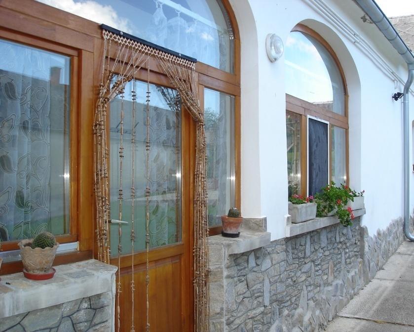 Petra Apartmanok Velem Dış mekan fotoğraf